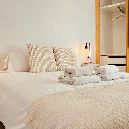 Click & Guest -terrace With Sea And Mountain Views *
